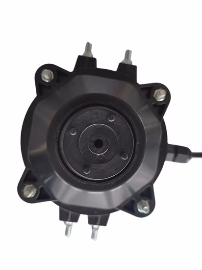 冷凍、冷却用の幅広い電圧ECフリーザーファンモーターを備えた最新の高効率